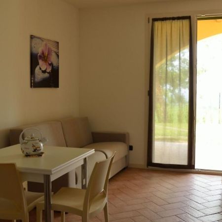 Residence Karina Moniga del Garda Exteriör bild